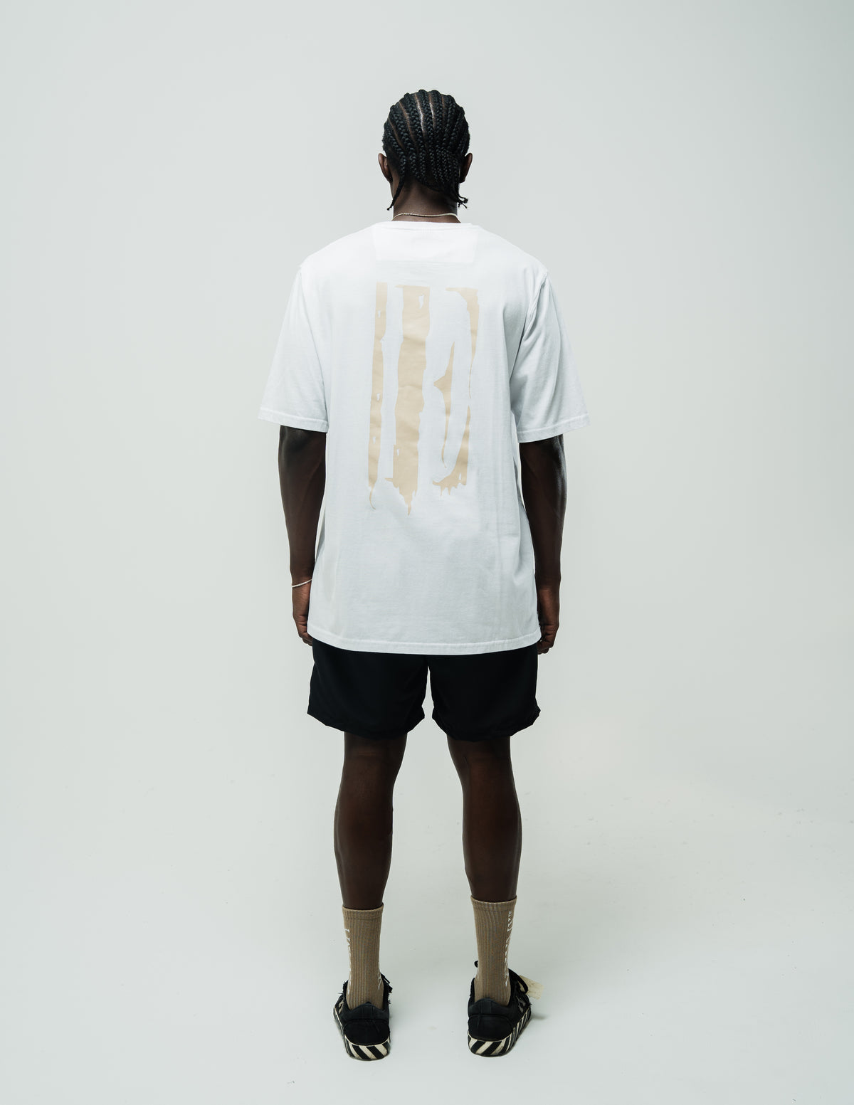 Remera E